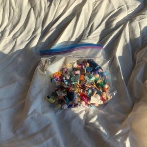Lego people, pets, clothes, accessories used